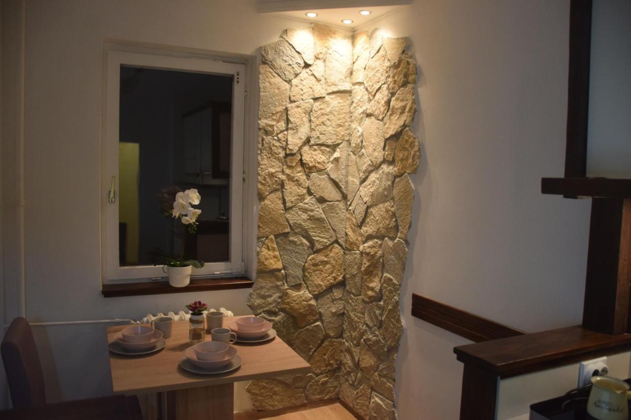 Feel Danube Apartment Zemun Exterior foto